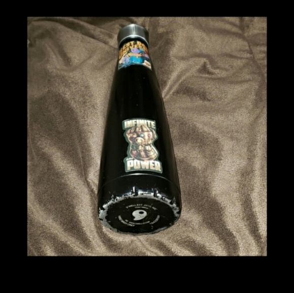 MARVEL waterproof Sticker - Picture 7 of 7